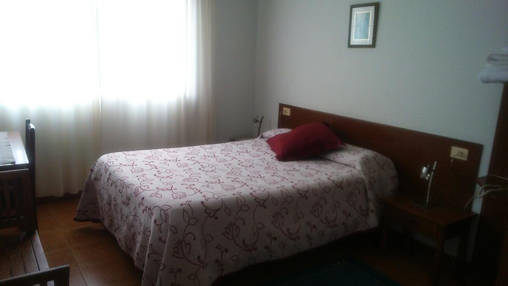 Pension Vazquez Vimianzo Room photo