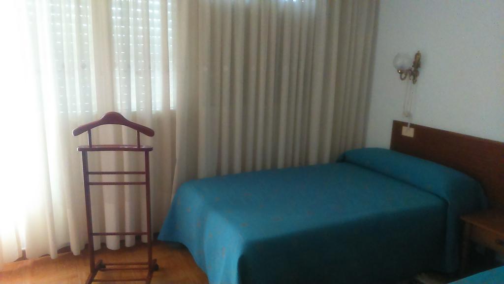 Pension Vazquez Vimianzo Room photo