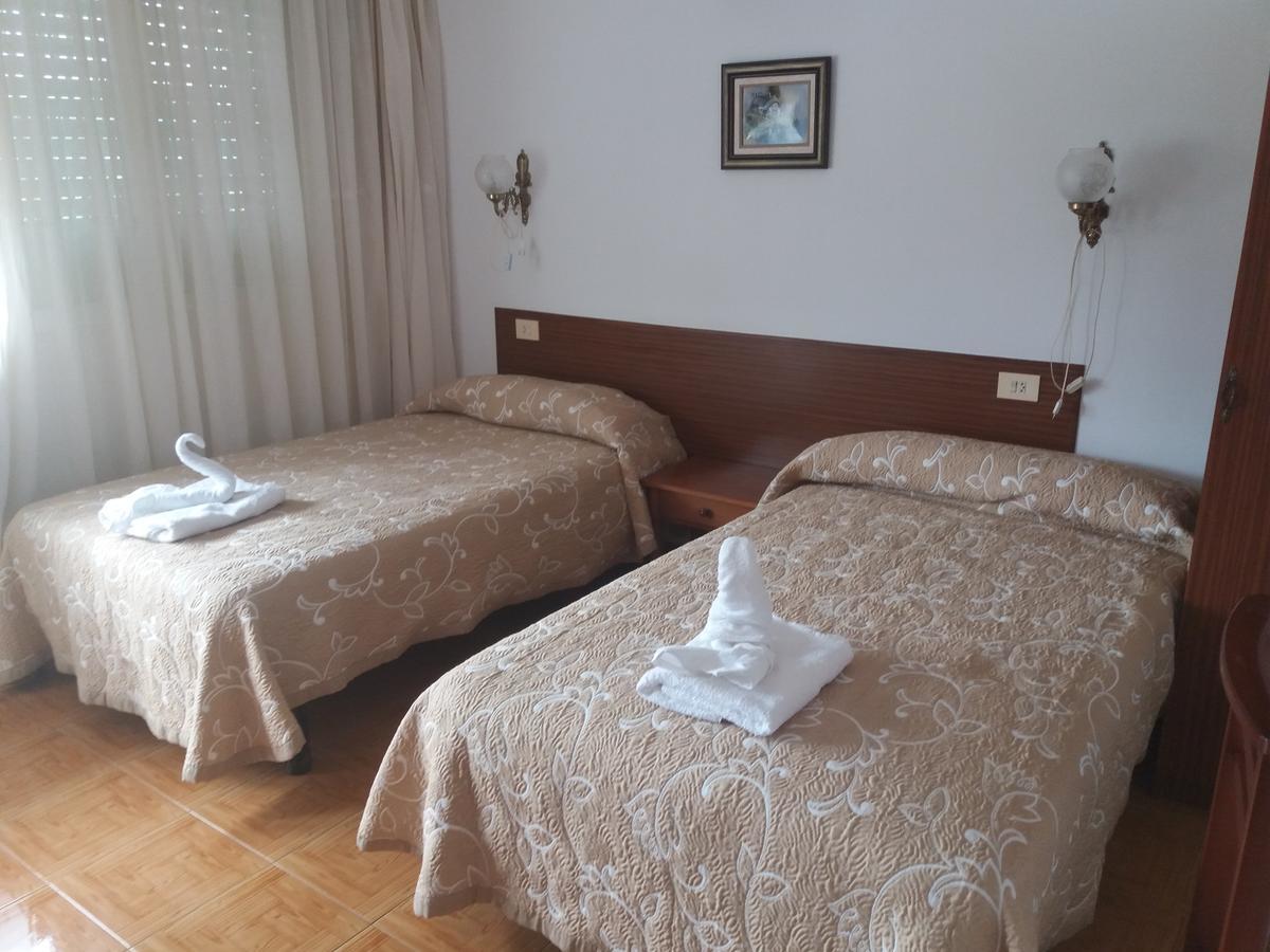 Pension Vazquez Vimianzo Exterior photo